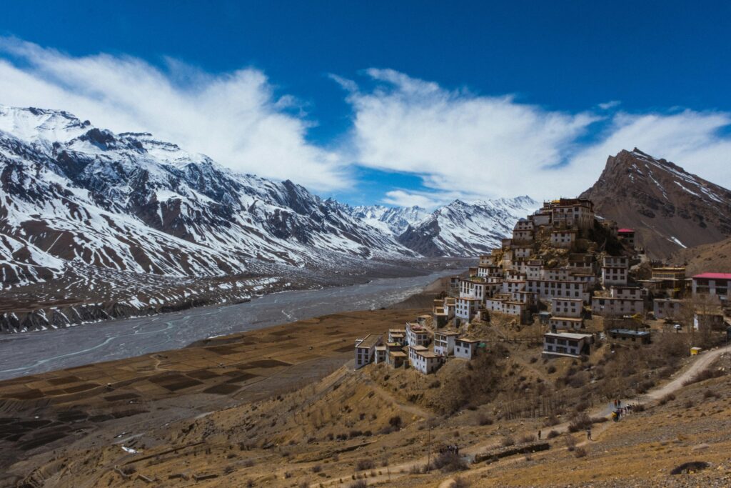 7 Days Spiti Valley Tour via Narkanda & Sangla with Chitkul, Kaza and Kalpa views